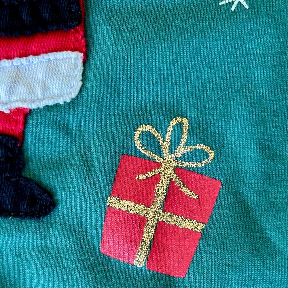 Santa Long Sleeve Ruffle Tee - Picture 4 of 5